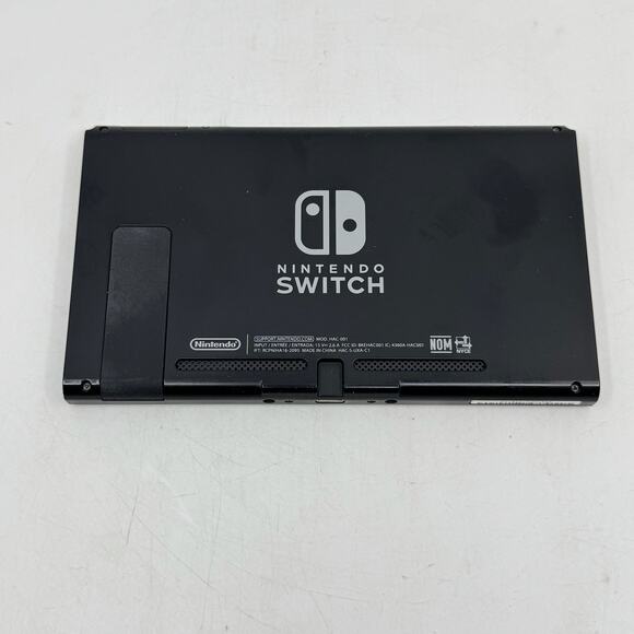 NINTENDO SWITCH HAC-001 LCD Screen, Charger, & Controller Bundle - Picture 3 of 14